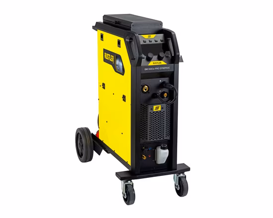 Spawarka inwertorowa MIG/MAG Rustler EM 350Cw PRO Synergic Pulse widok z przodu